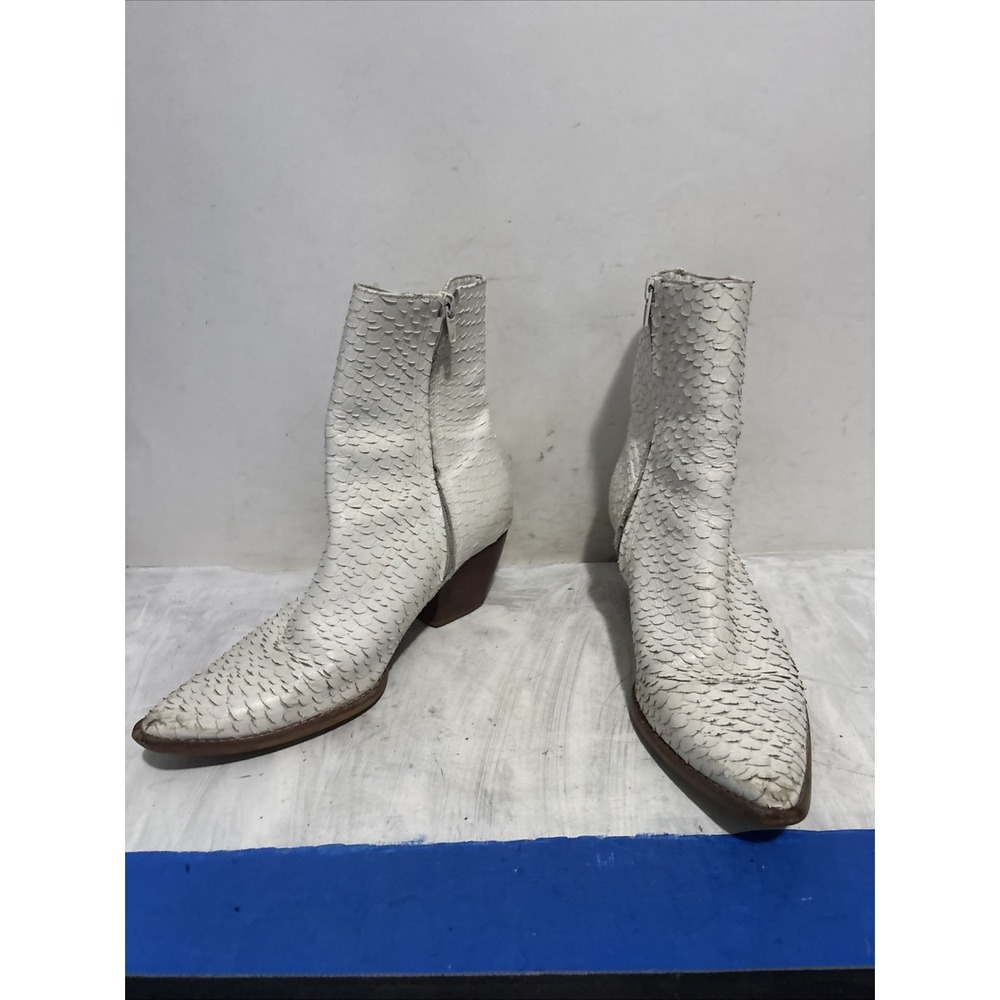 Matisse Caty Women White Leather Snakeskin Ankle Booties Block Heel Size 8 M